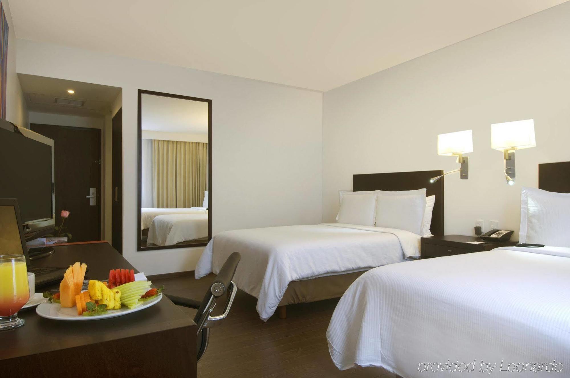 Fiesta Inn Insurgentes Sur Meksyk Zewnętrze zdjęcie