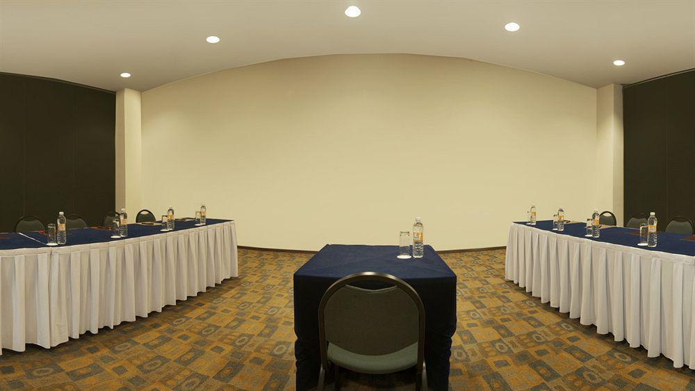 Fiesta Inn Insurgentes Sur Meksyk Zewnętrze zdjęcie